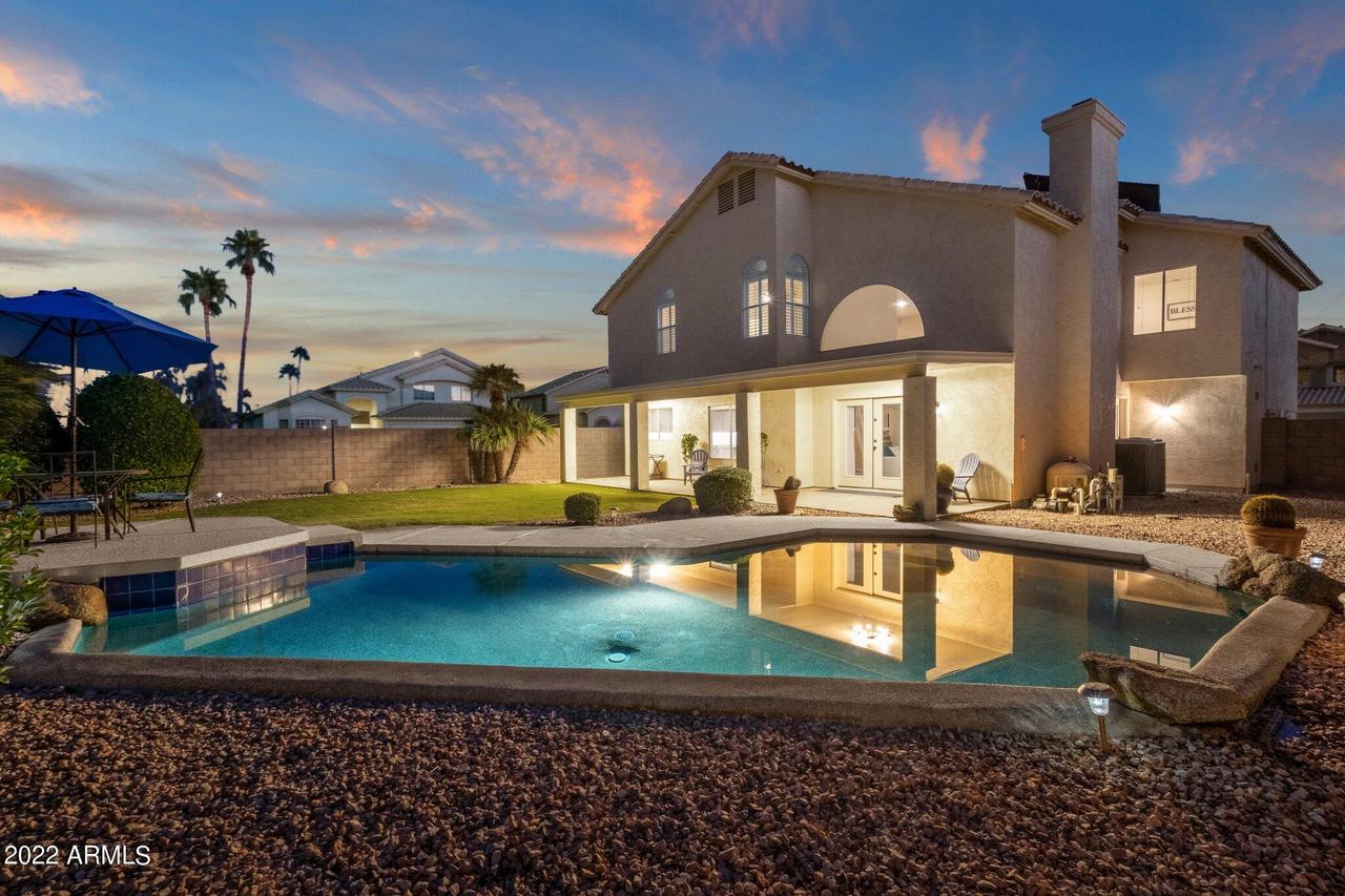 724 W Sandra Ter., Phoenix, AZ 85023