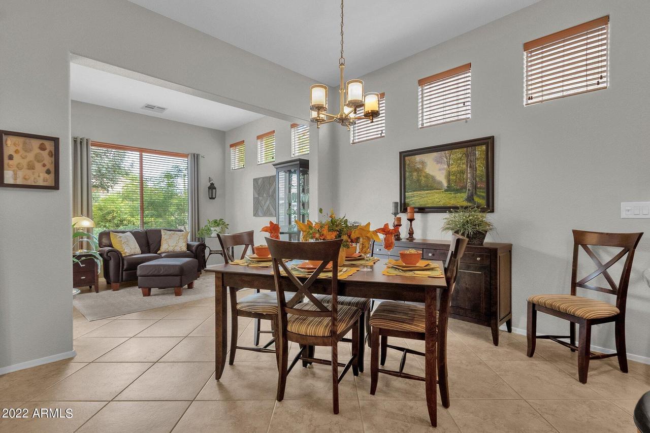 4734 E Narrowleaf Dr., Gilbert, AZ 85297
