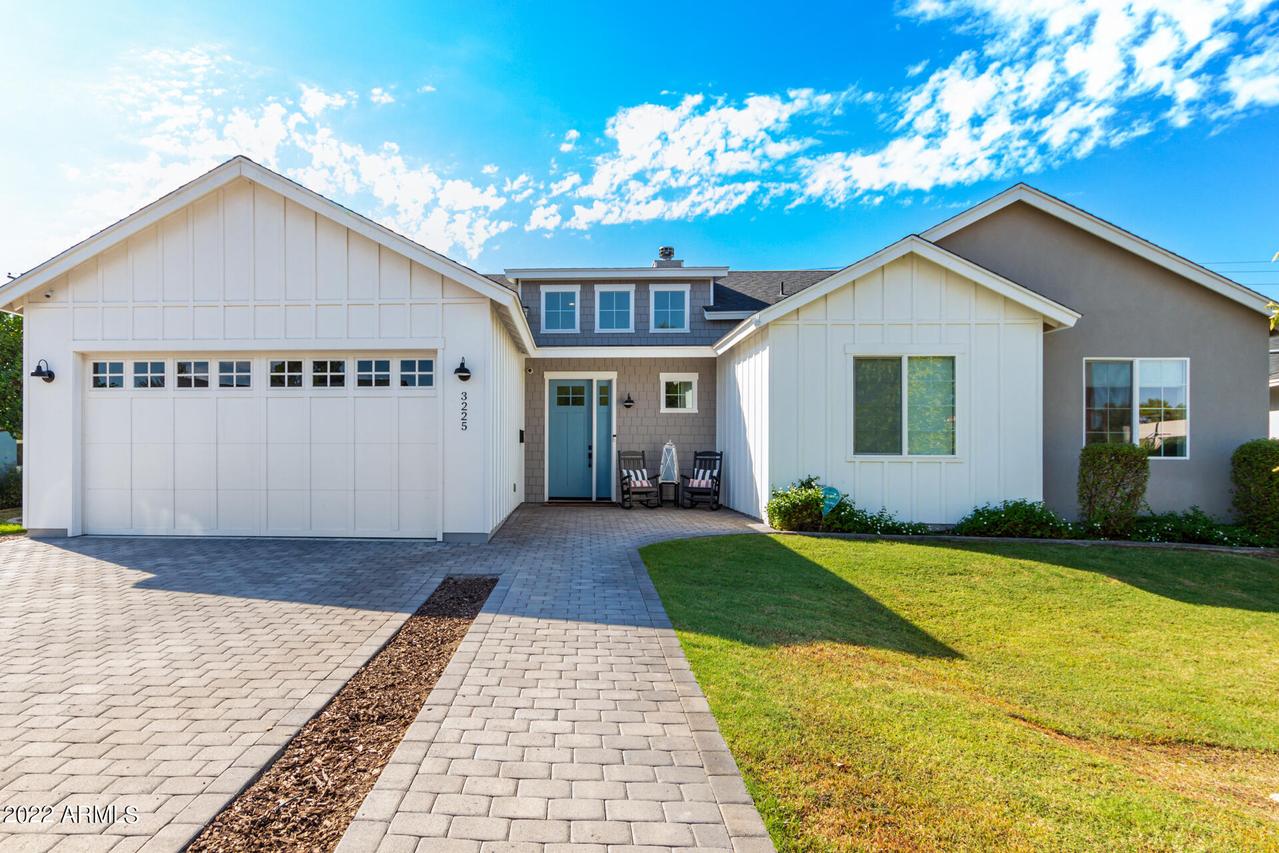 3225 E Roma Ave., Phoenix, AZ 85018