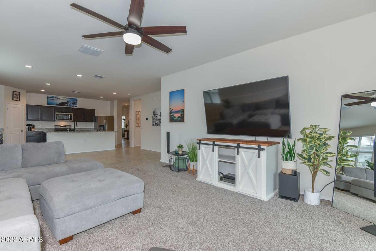 3251 N 309th Dr., Buckeye, AZ 85396