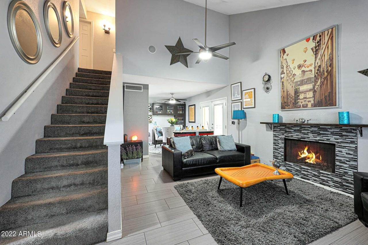 222 W Brown Rd. #103, Mesa, AZ 85201