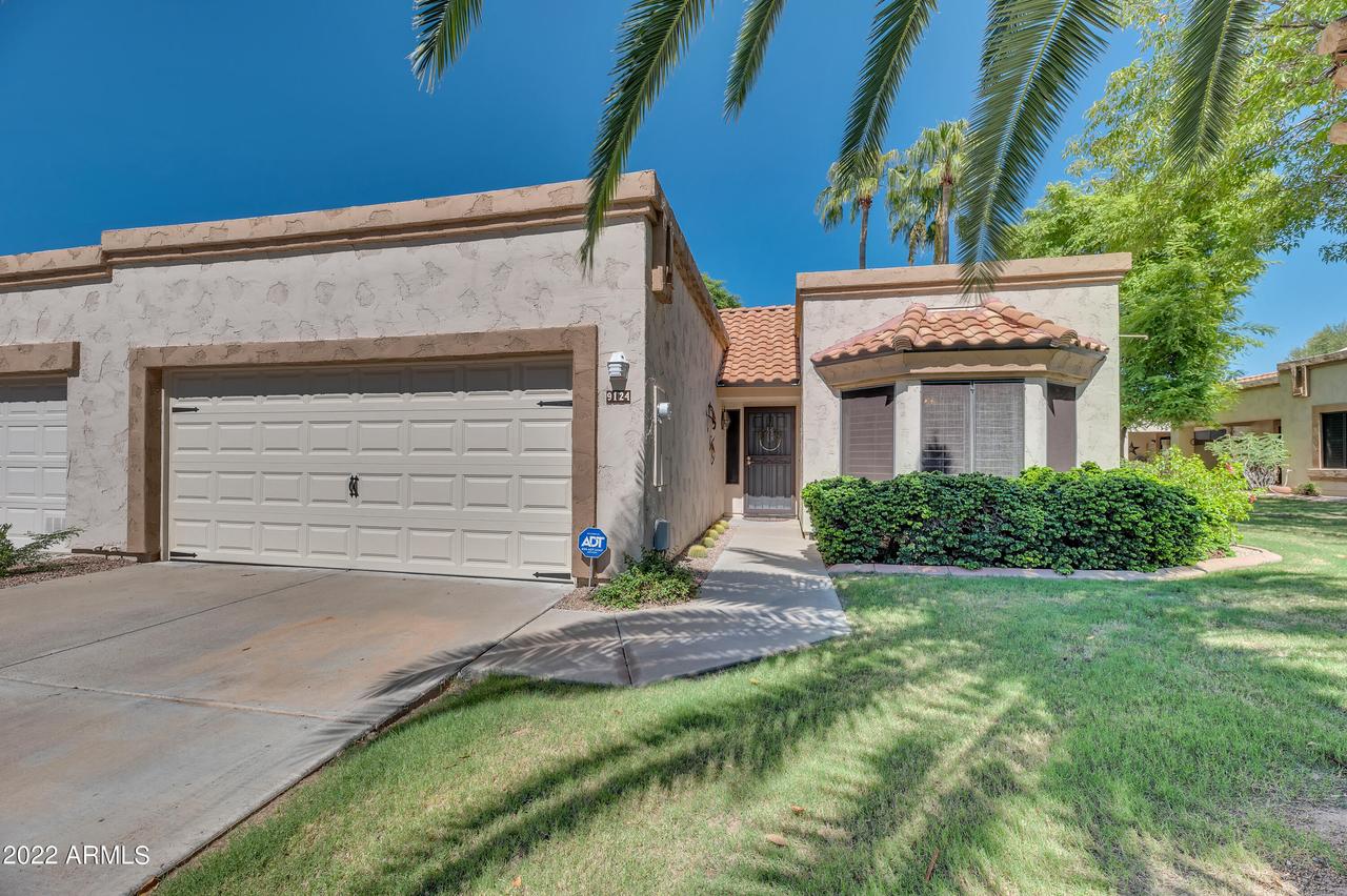 9124 W Kimberly Way, Peoria, AZ 85382