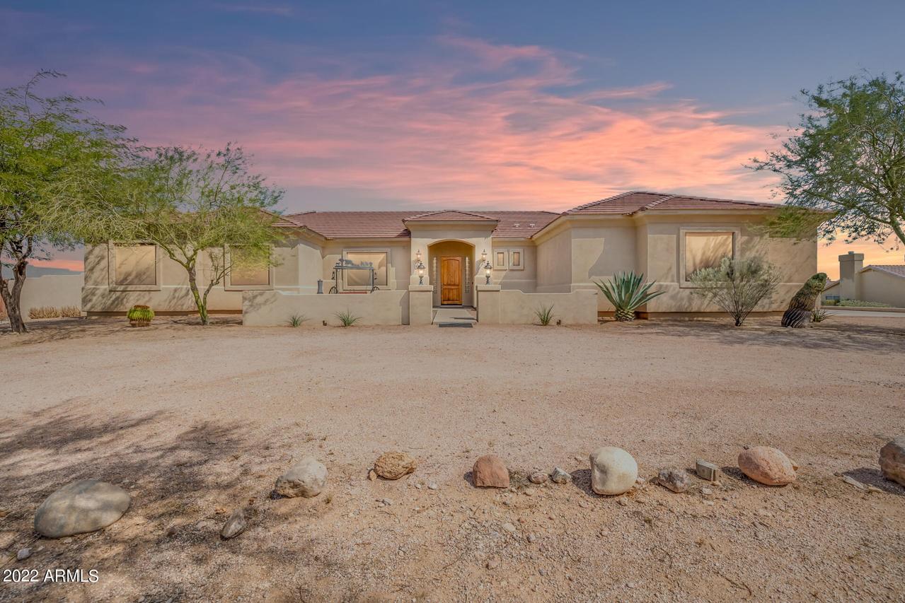 1879 N Hilton Rd., Apache Junction, AZ 85119