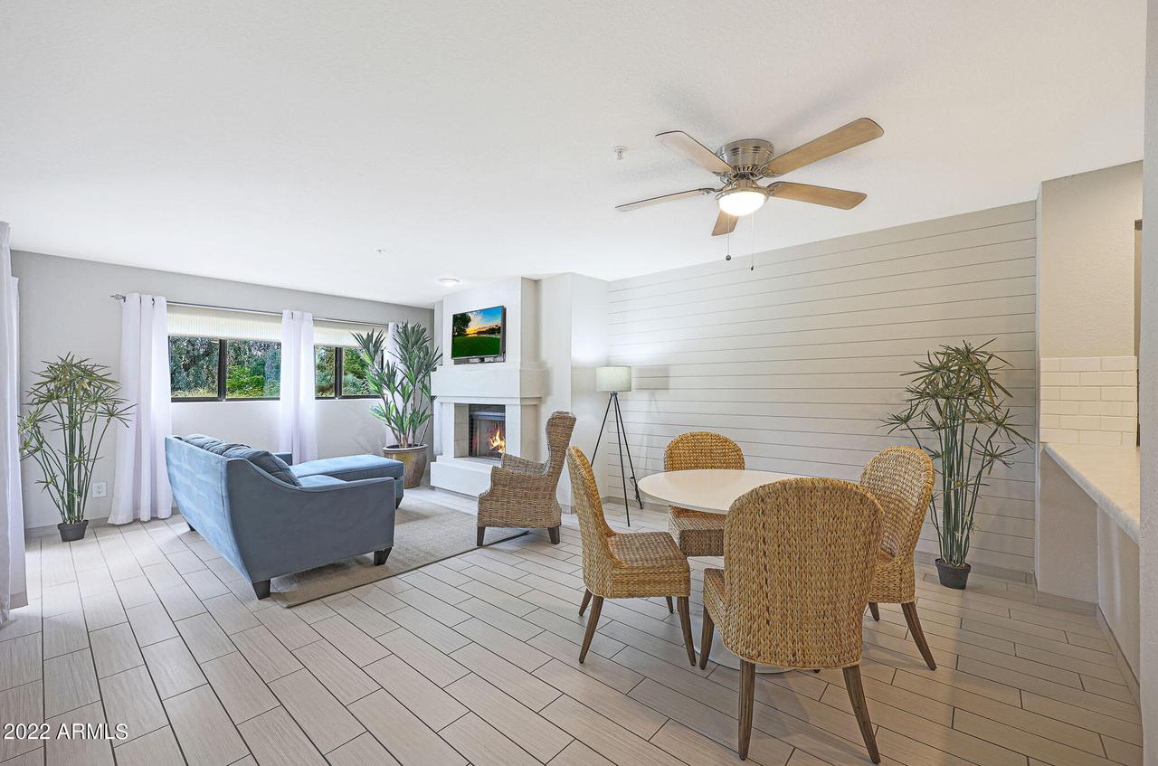 10080 E Mountainview Lake Dr. #B106, Scottsdale, AZ 85258