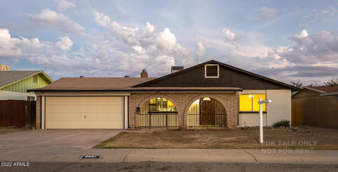 5651 W Monte Vista Rd., Phoenix, AZ 85035