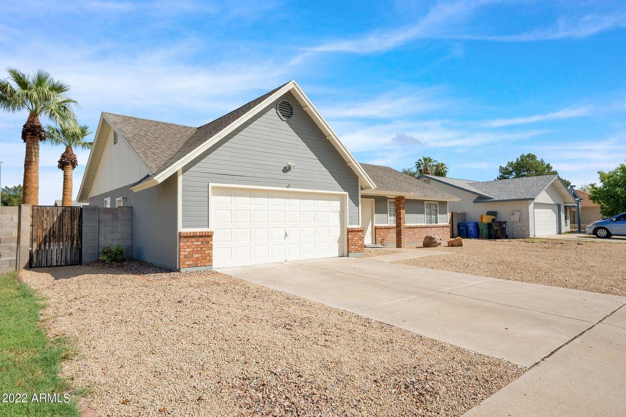 3740 E Hampton Ave., Mesa, AZ 85206