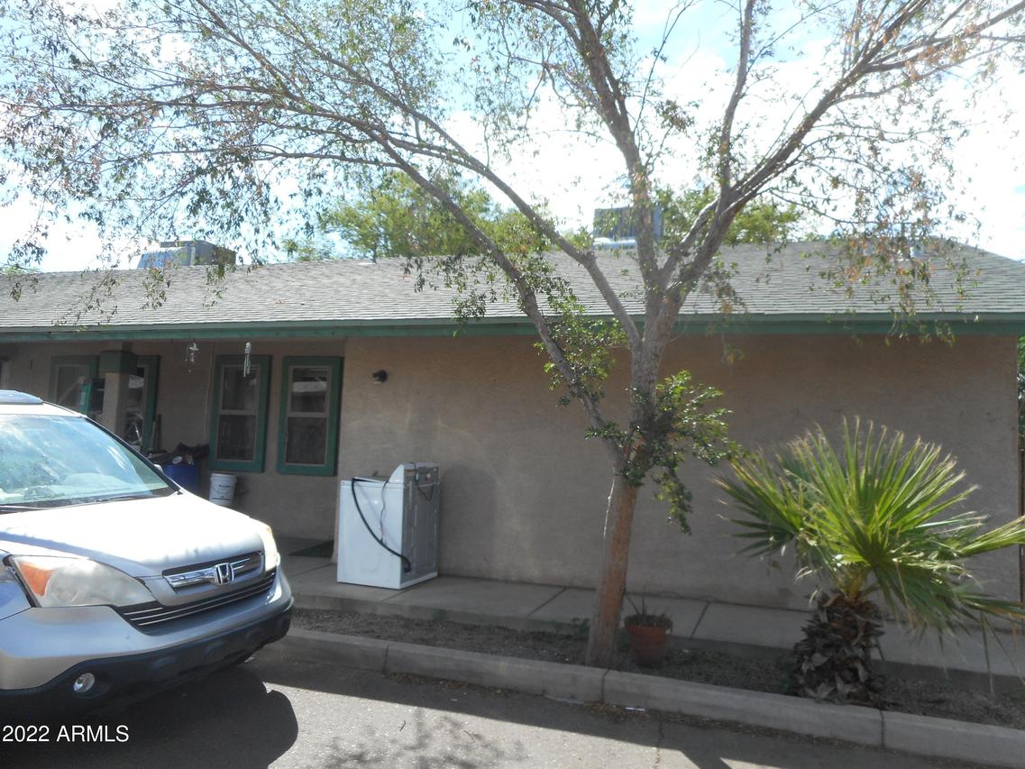 1028 N 27th St., Phoenix, AZ 85008