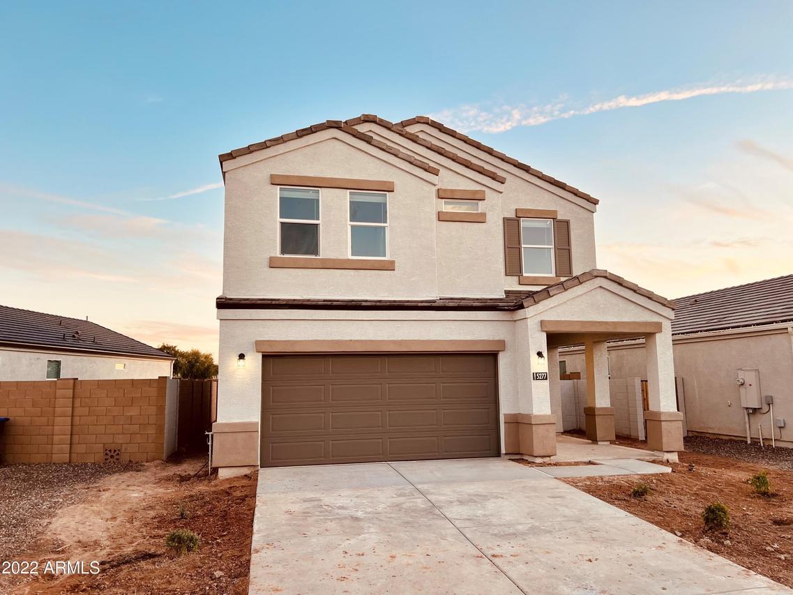 5277 E Gummite Dr., San Tan Valley, AZ 85143