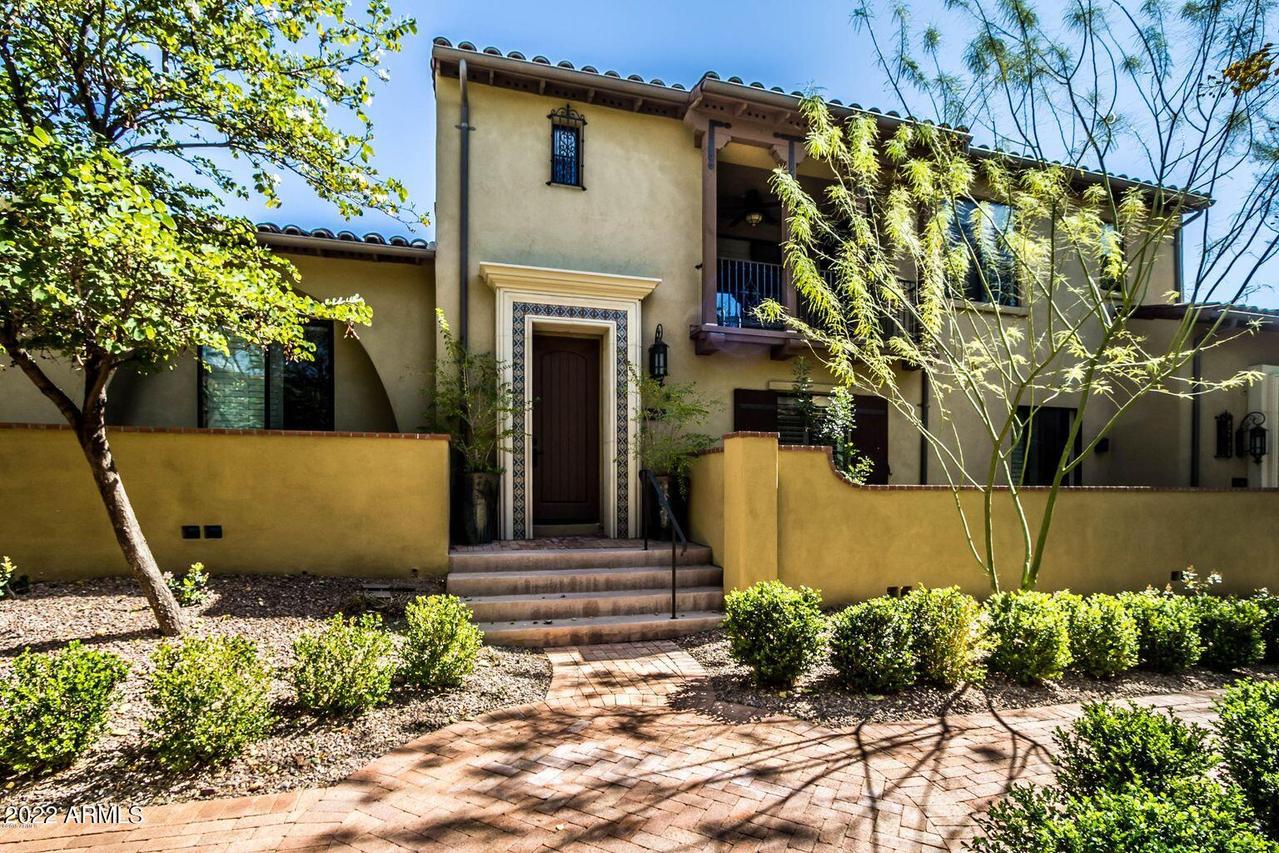 18650 N Thompson Peak Pkwy. #2074, Scottsdale, AZ 85255