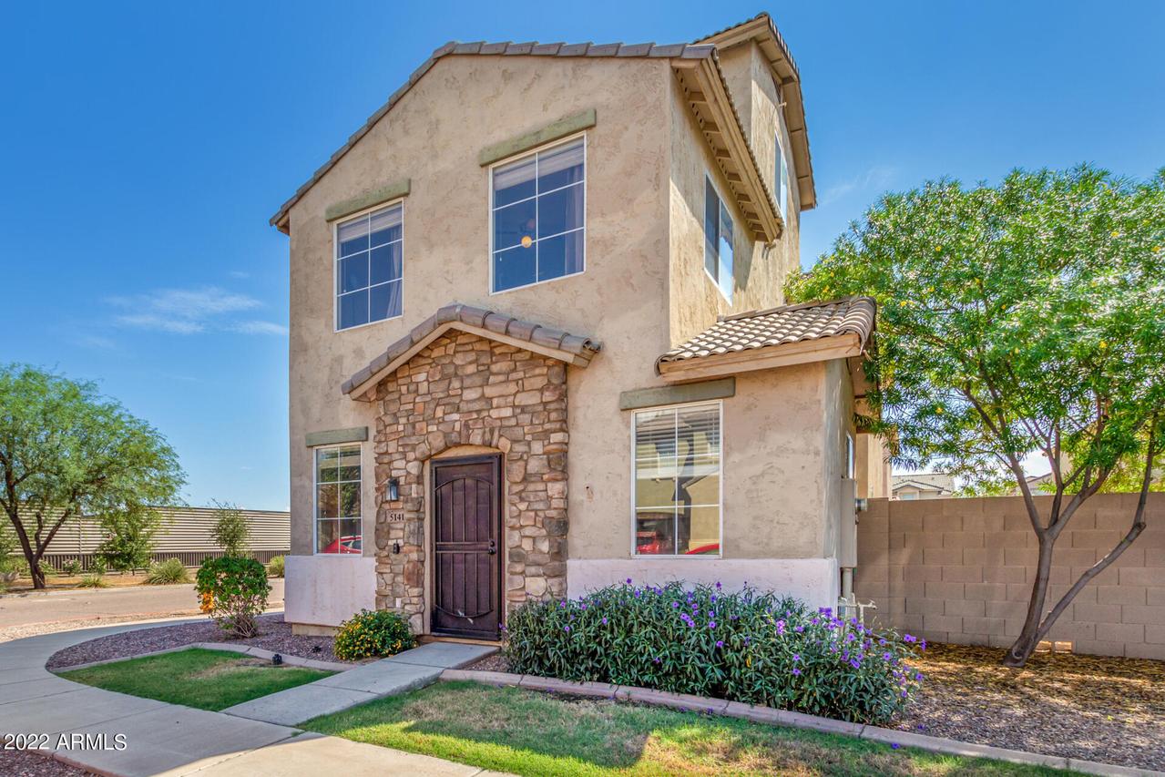 5141 W Warner St., Phoenix, AZ 85043