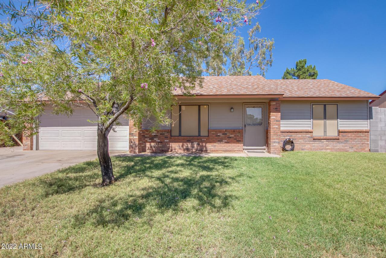 7202 W Cameron Dr., Peoria, AZ 85345