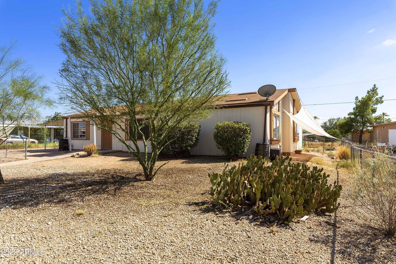 2647 W Manzanita St., Apache Junction, AZ 85120