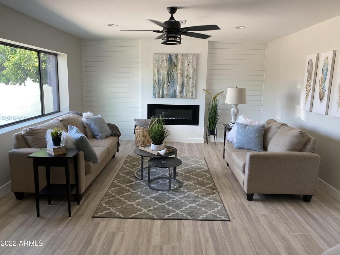 6513 E Holly St., Scottsdale, AZ 85257