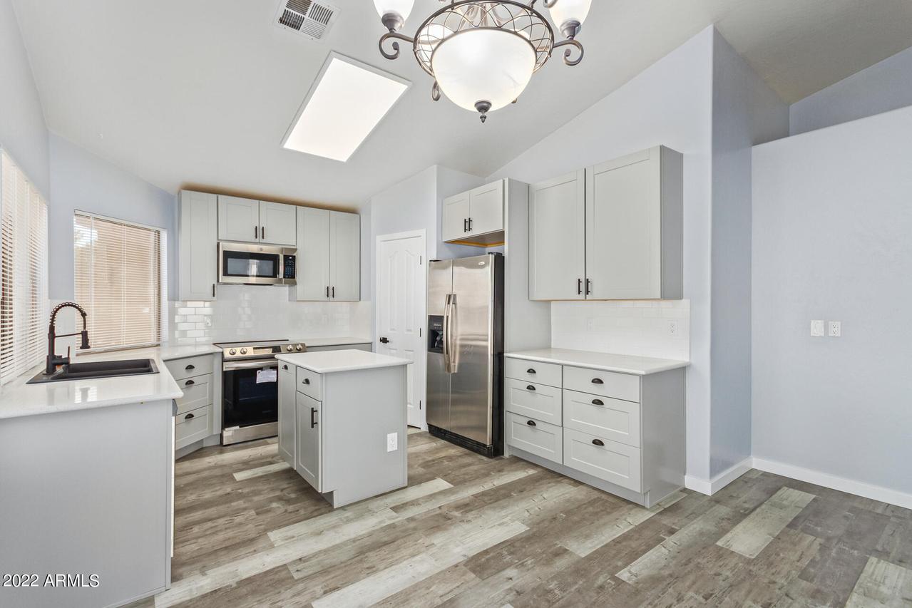 297 N Abalone Dr., Gilbert, AZ 85233