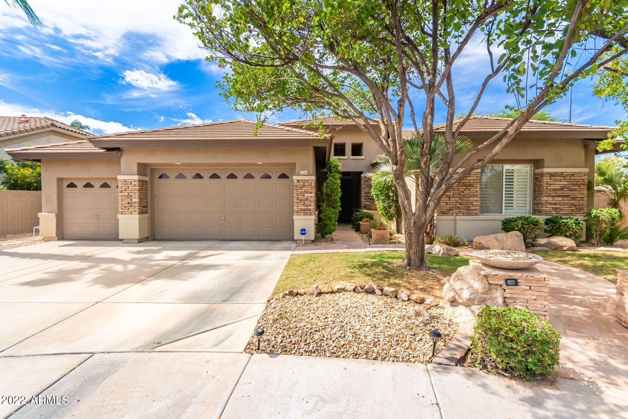 22144 N 79th Dr., Peoria, AZ 85383