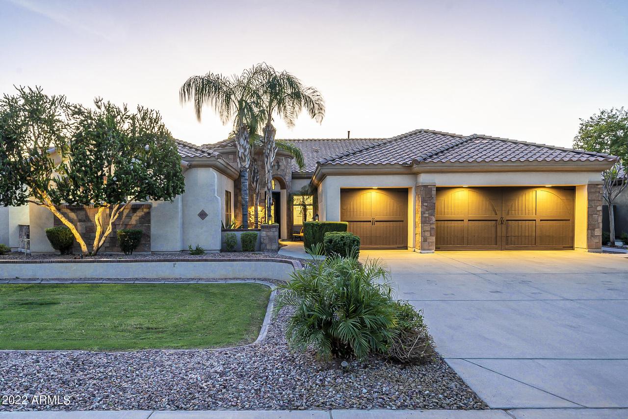6570 S Bogle Ave., Chandler, AZ 85249