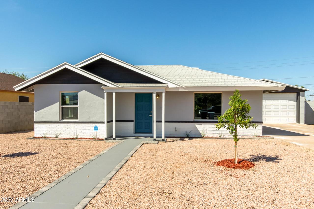 686 N Washington St., Chandler, AZ 85225