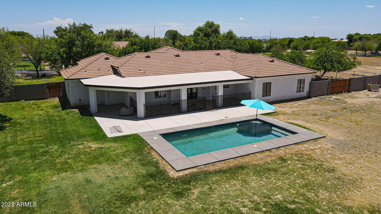 8926 N 172nd Dr., Waddell, AZ 85355