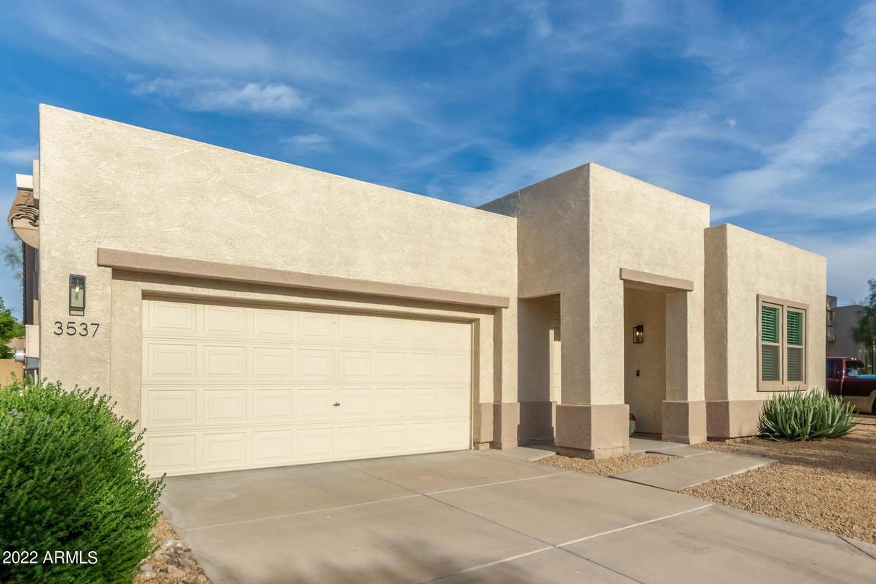 3537 N Sericin St., Mesa, AZ 85215
