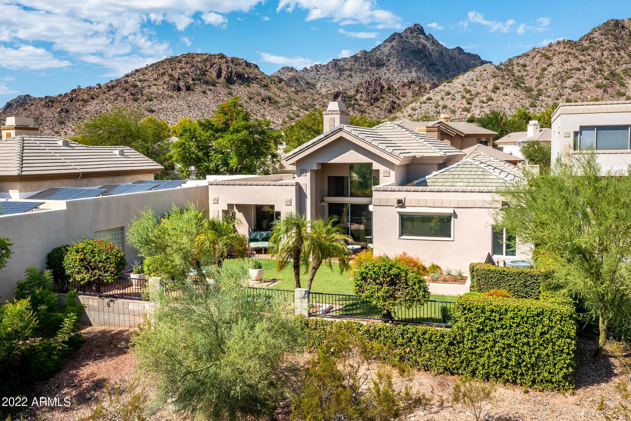 3041 E Sierra Vista Dr., Phoenix, AZ 85016