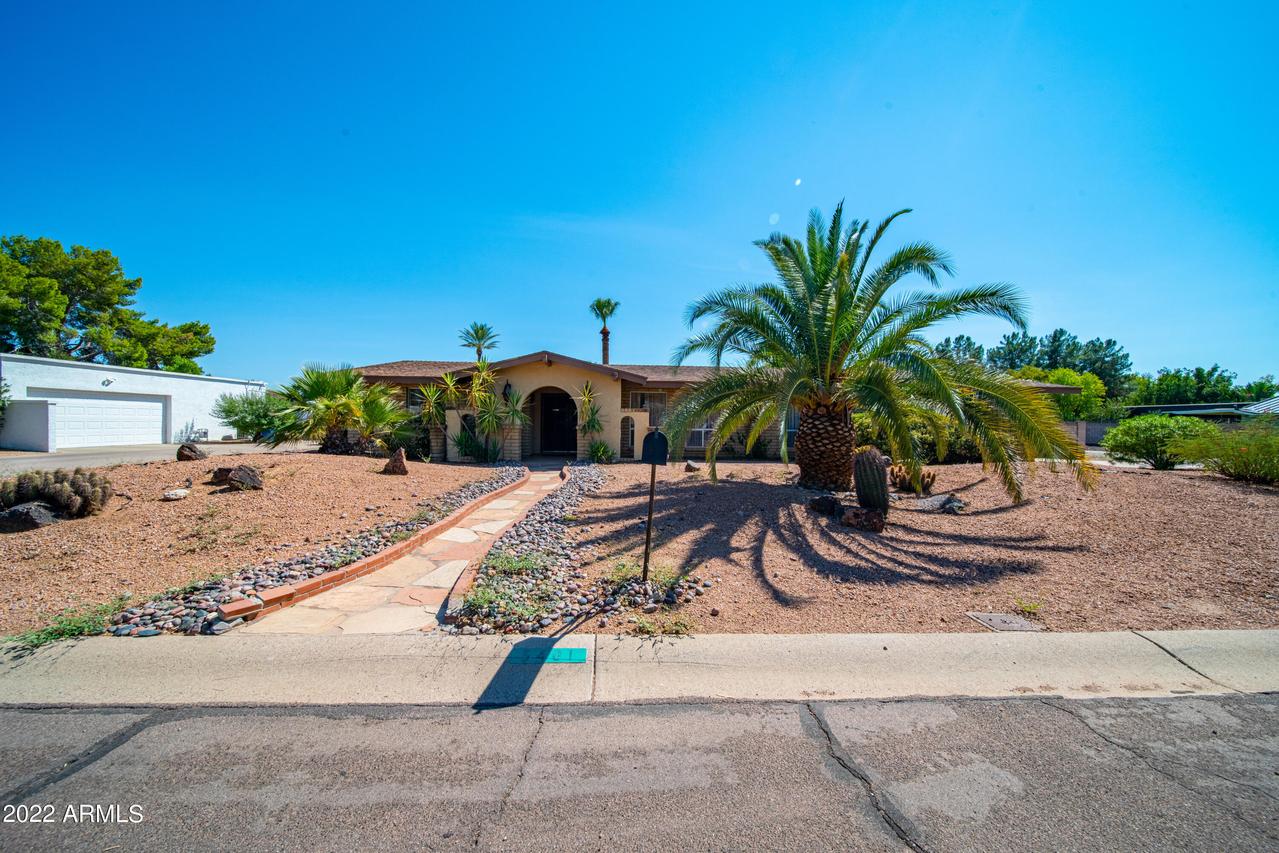 5401 E Charter Oak Rd., Scottsdale, AZ 85254