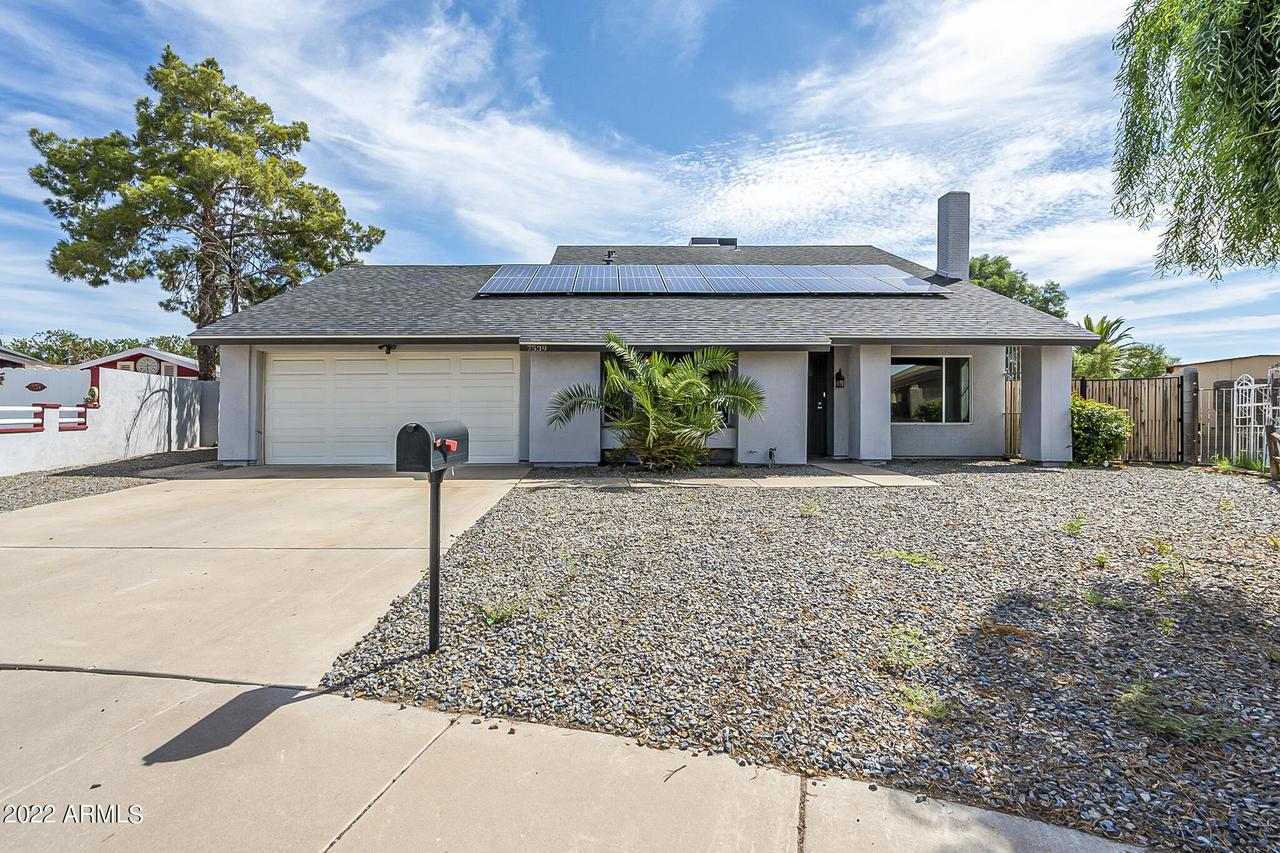 7539 W College Dr., Phoenix, AZ 85033