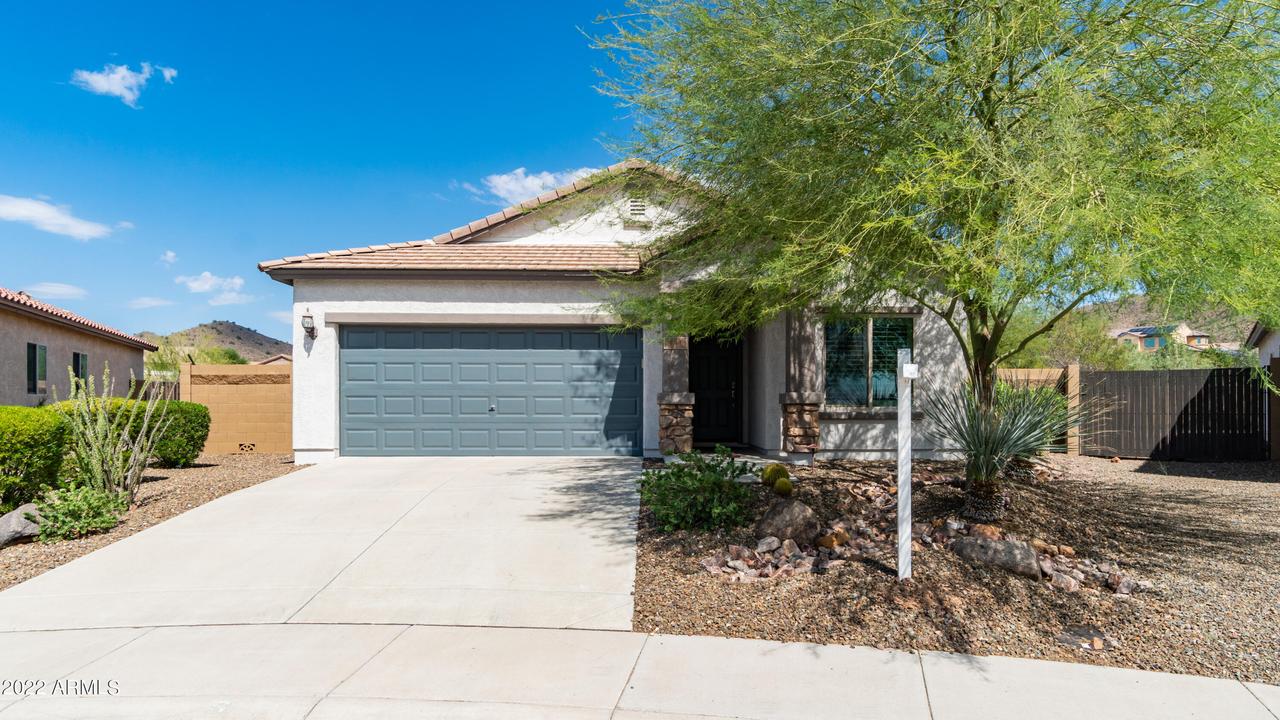 27413 N 16th Ln., Phoenix, AZ 85085