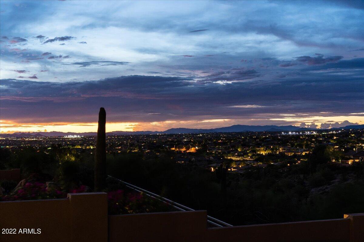 11158 E Beck Ln., Scottsdale, AZ 85255