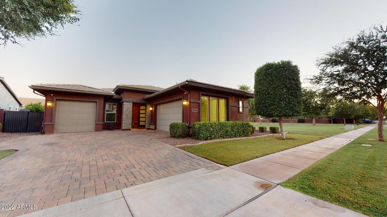 4127 E Comstock Dr., Gilbert, AZ 85296
