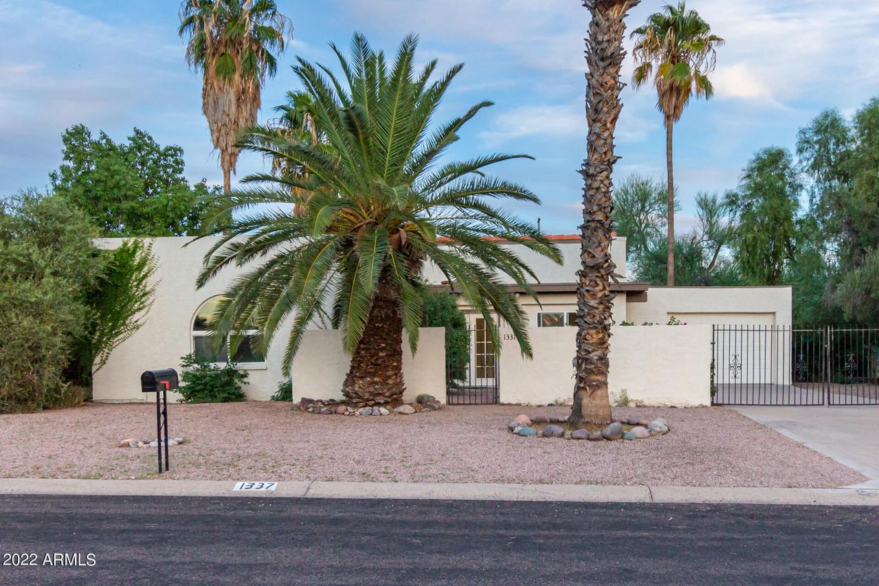 1337 N 91st Pl., Mesa, AZ 85207