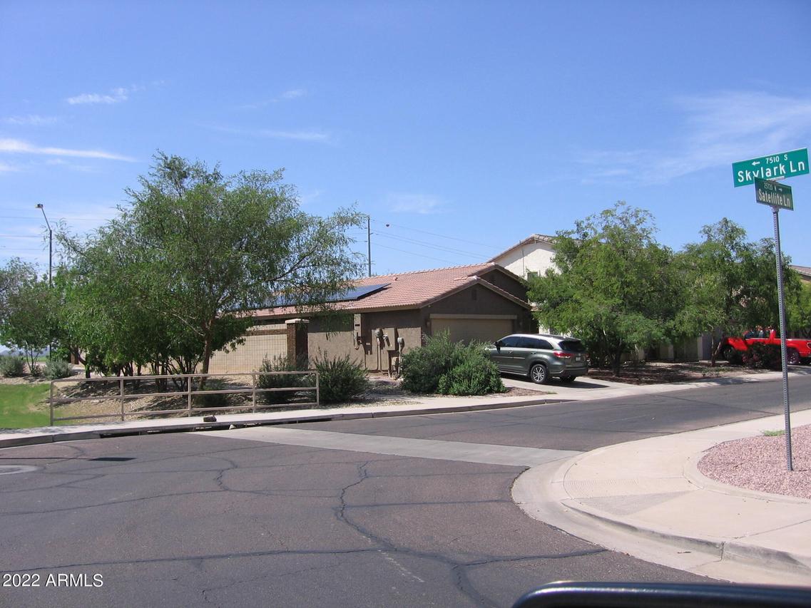 25763 W Satellite Ln., Buckeye, AZ 85326