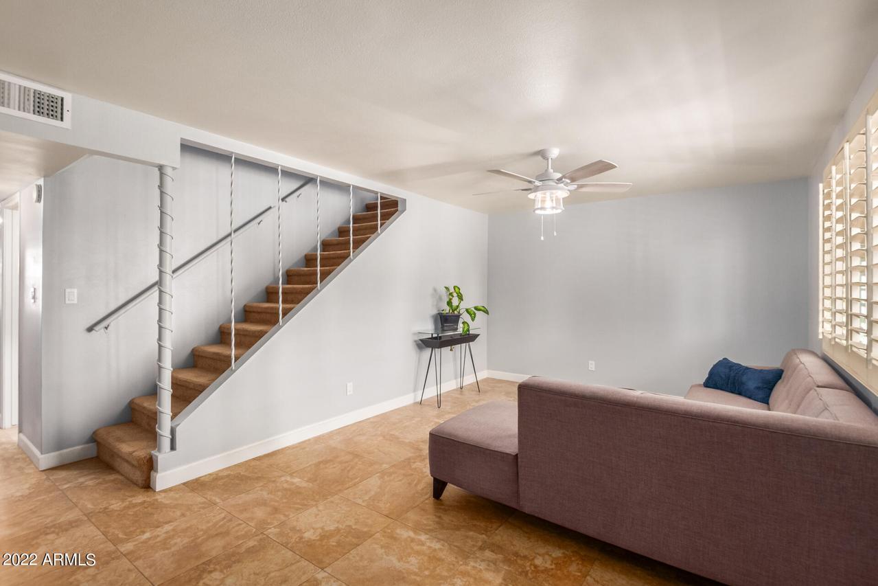 8135 N Central Ave. #9, Phoenix, AZ 85020