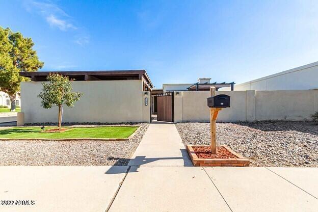153 Laguna Dr., Litchfield Park, AZ 85340