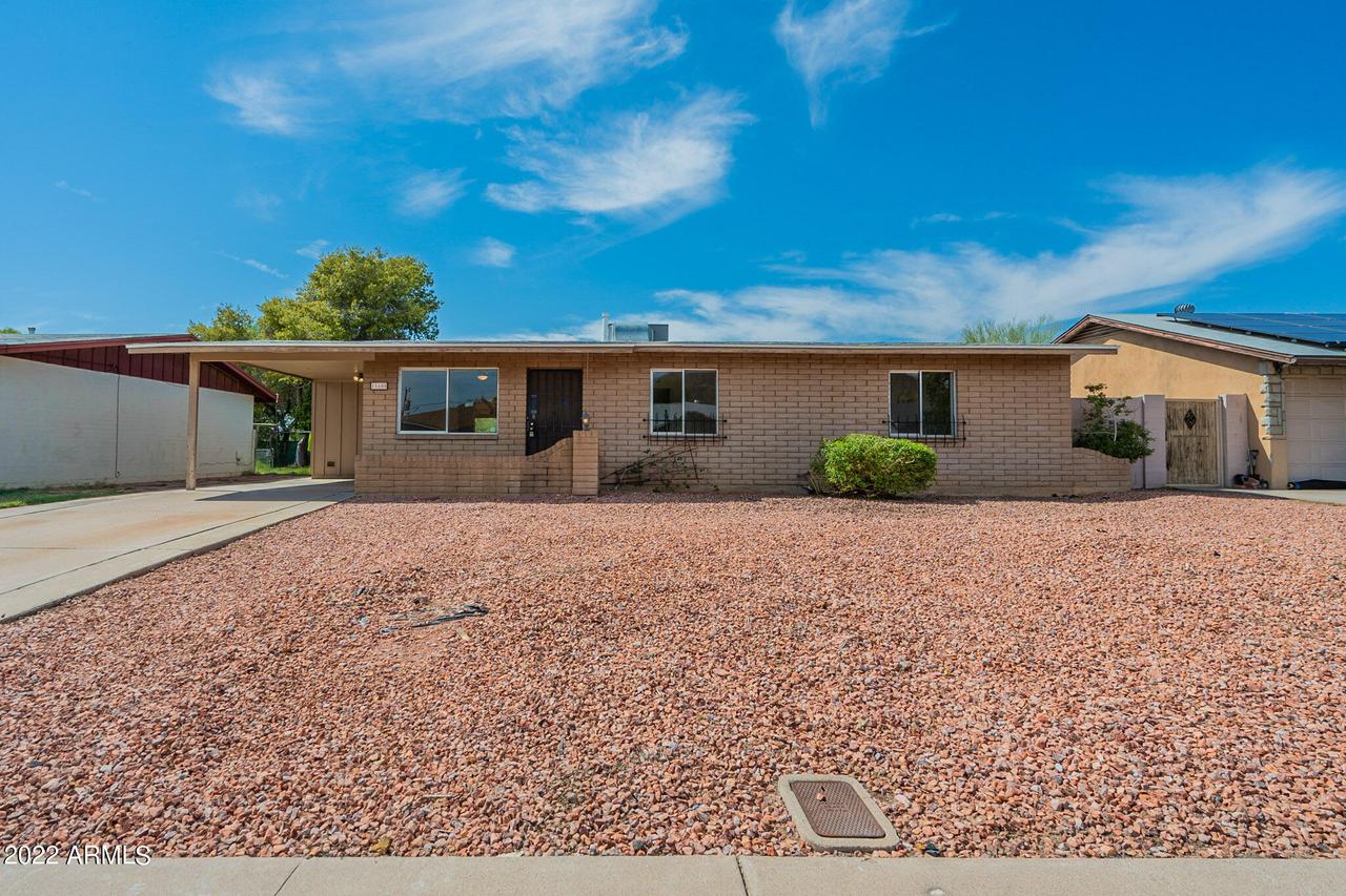 11608 N 25th Ave., Phoenix, AZ 85029