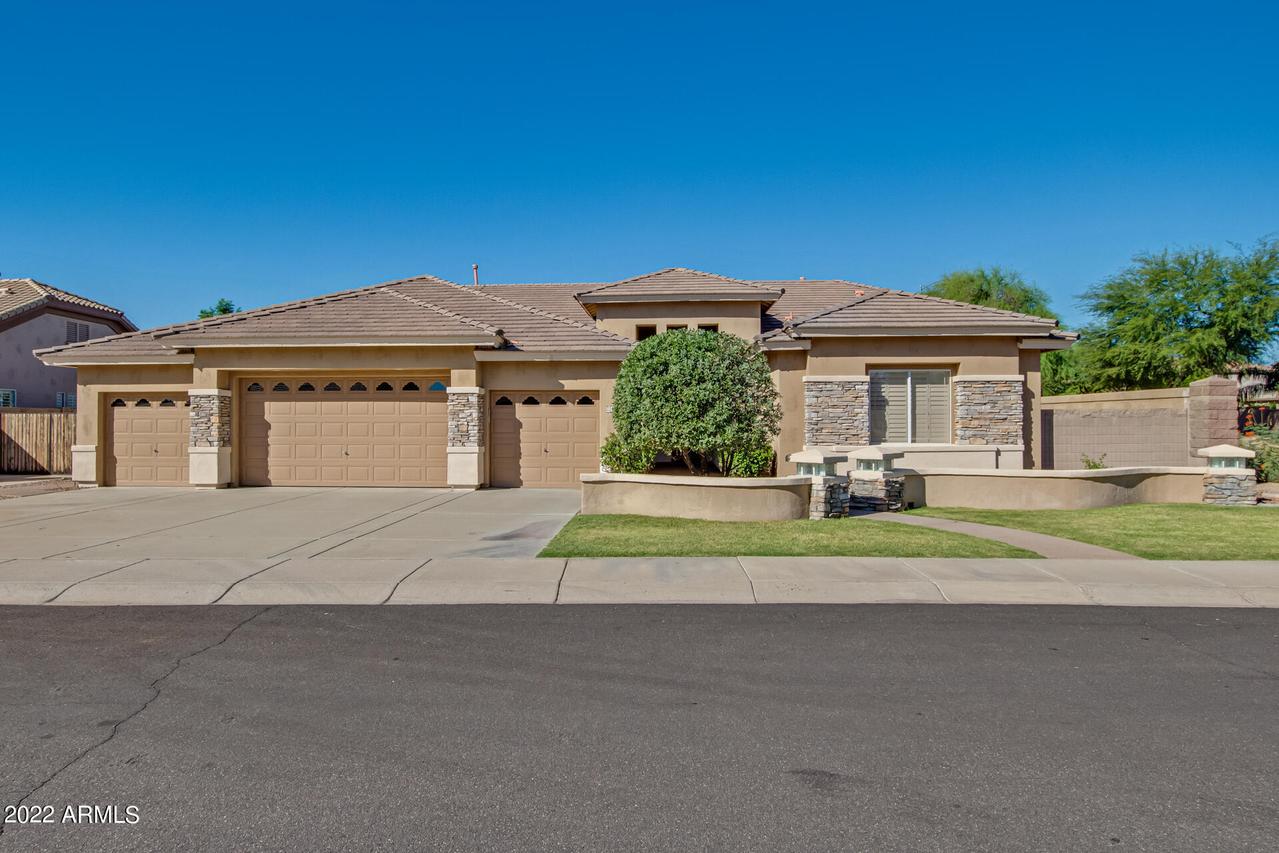 22146 N 80th Ave., Peoria, AZ 85383