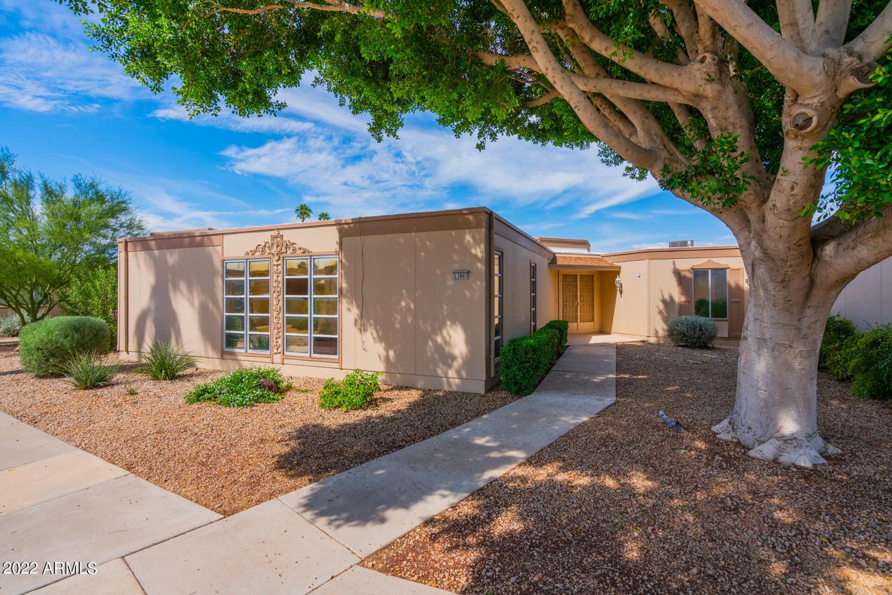 13807 N 108th Dr., Sun City, AZ 85351