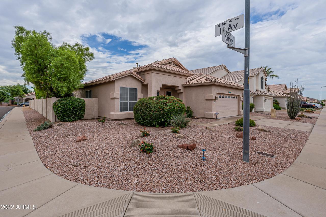 105 W Kings Ave., Phoenix, AZ 85023