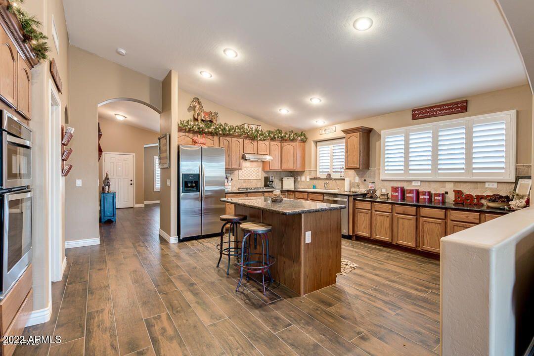 131 W Pasture Canyon Dr., San Tan Valley, AZ 85143