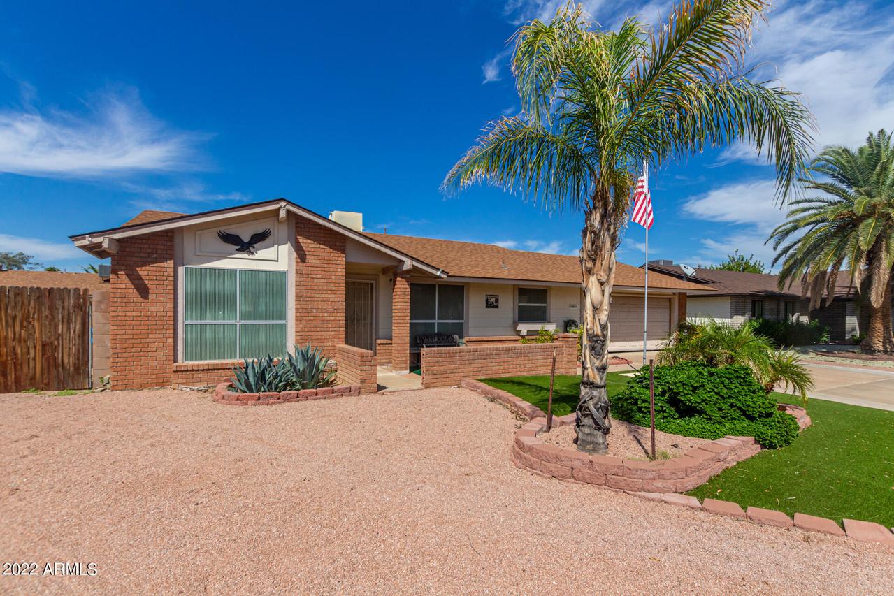 10514 W Harmont Dr., Peoria, AZ 85345