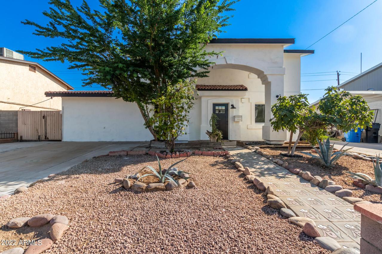 8217 W Whitton Ave., Phoenix, AZ 85033