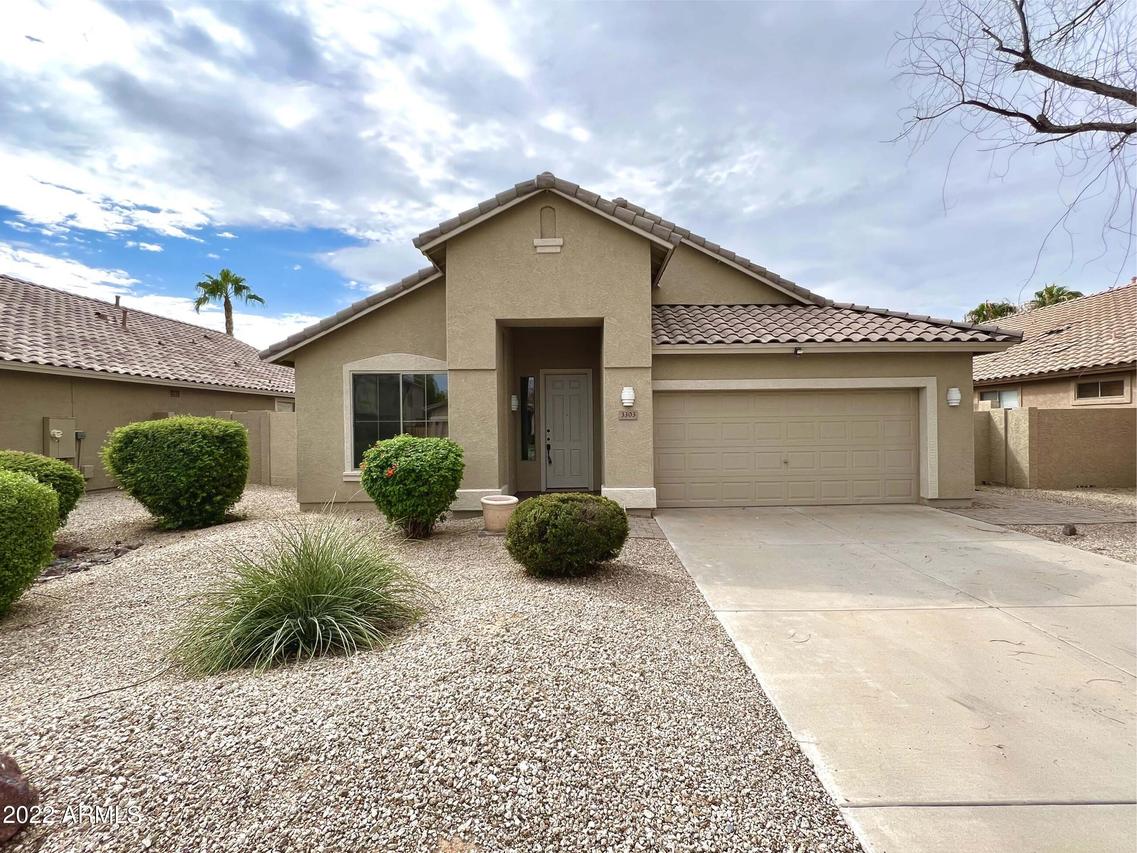3303 E Canyon Creek Dr., Gilbert, AZ 85295