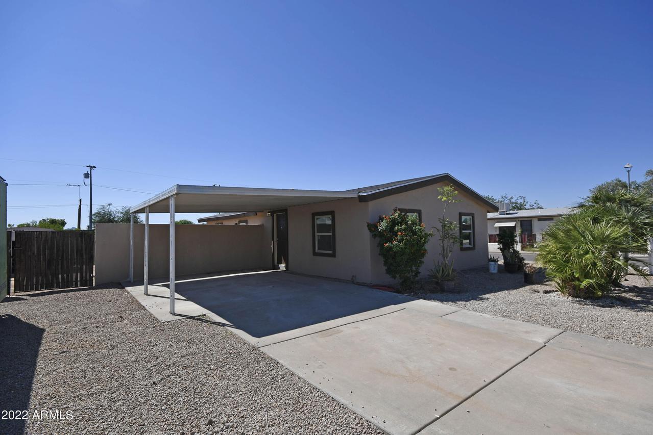 2901 E Piute Ave., Phoenix, AZ 85050