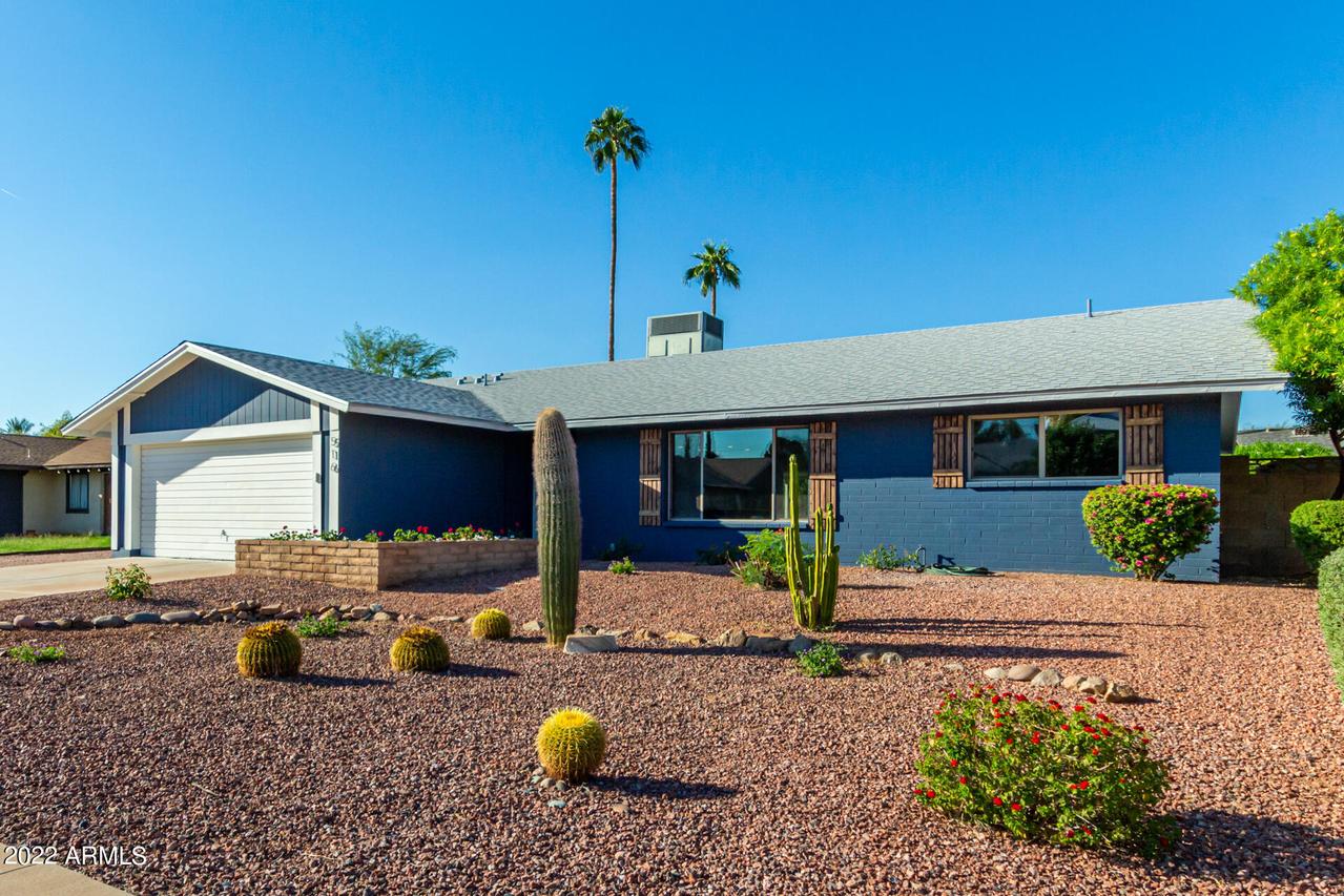 516 E Lodge Dr., Tempe, AZ 85283