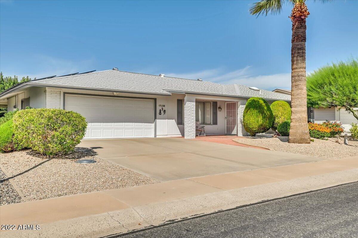 17238 N Lindgren Ave., Sun City, AZ 85373