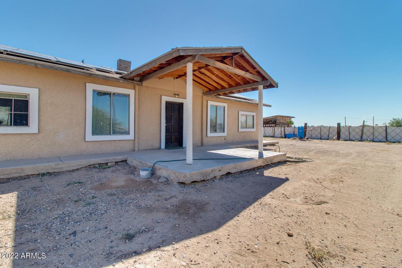 5999 S 331st Ave., Tonopah, AZ 85354