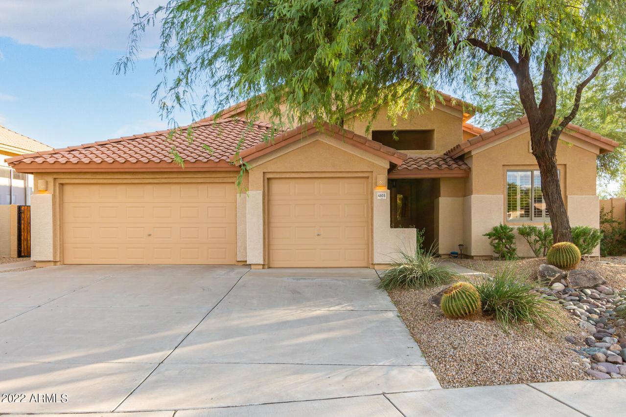 4805 E Robin Ln., Phoenix, AZ 85054