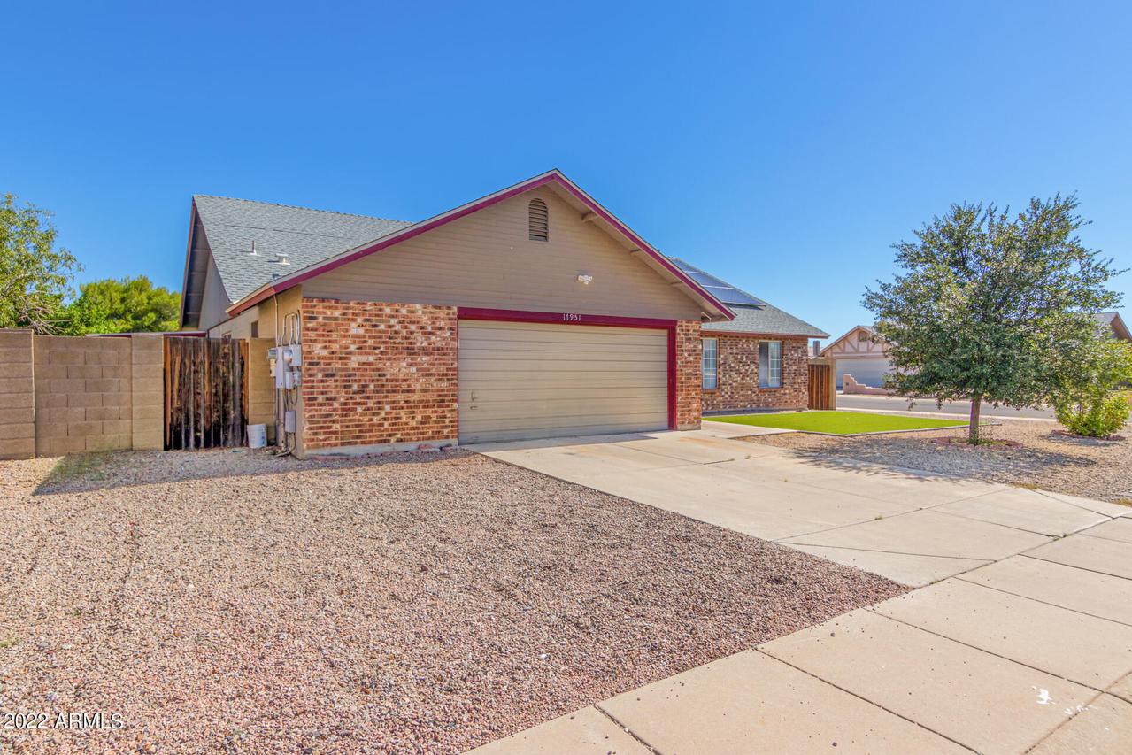 17951 N 87th Dr., Peoria, AZ 85382