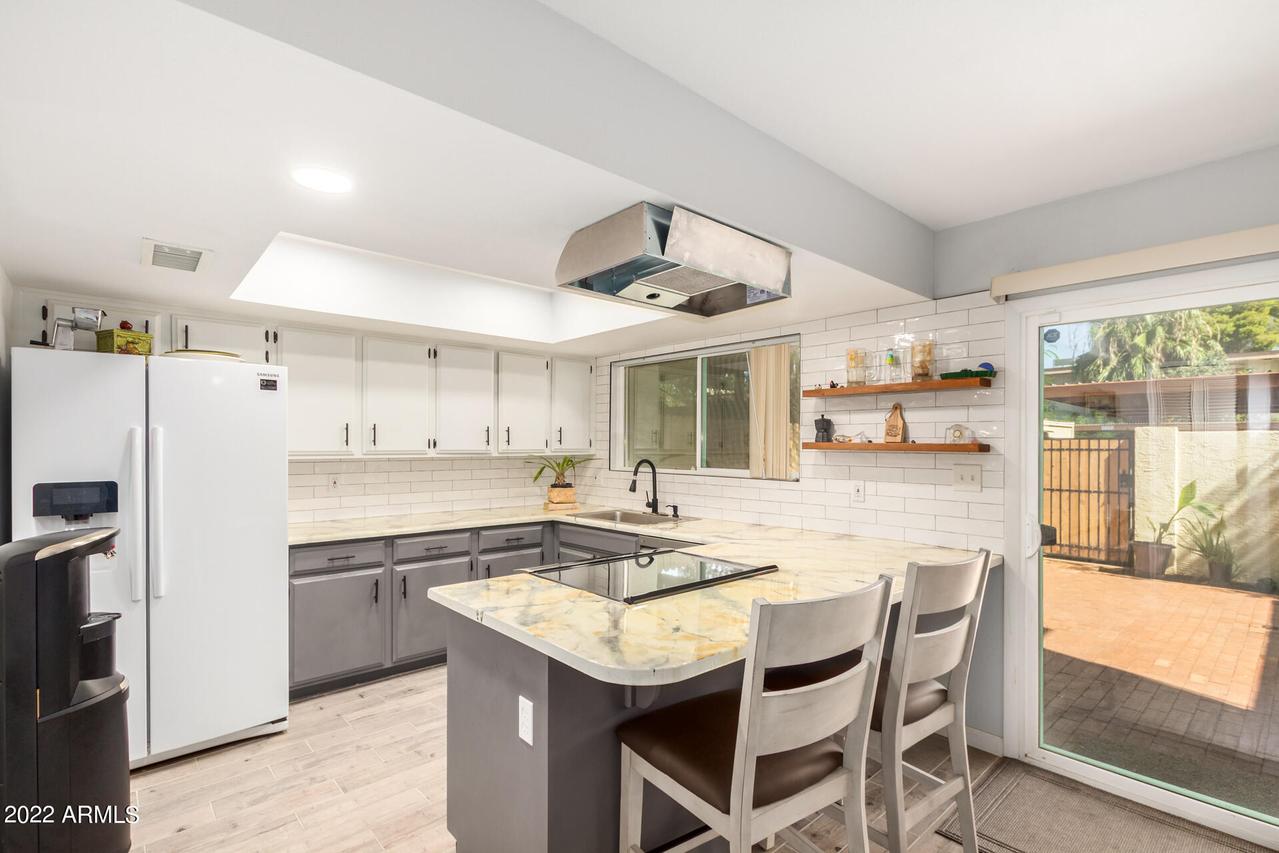 8022 N 32nd Ave., Phoenix, AZ 85051