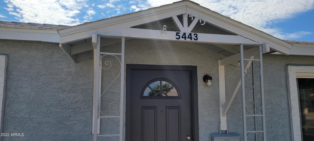 5443 W State Ave., Glendale, AZ 85301