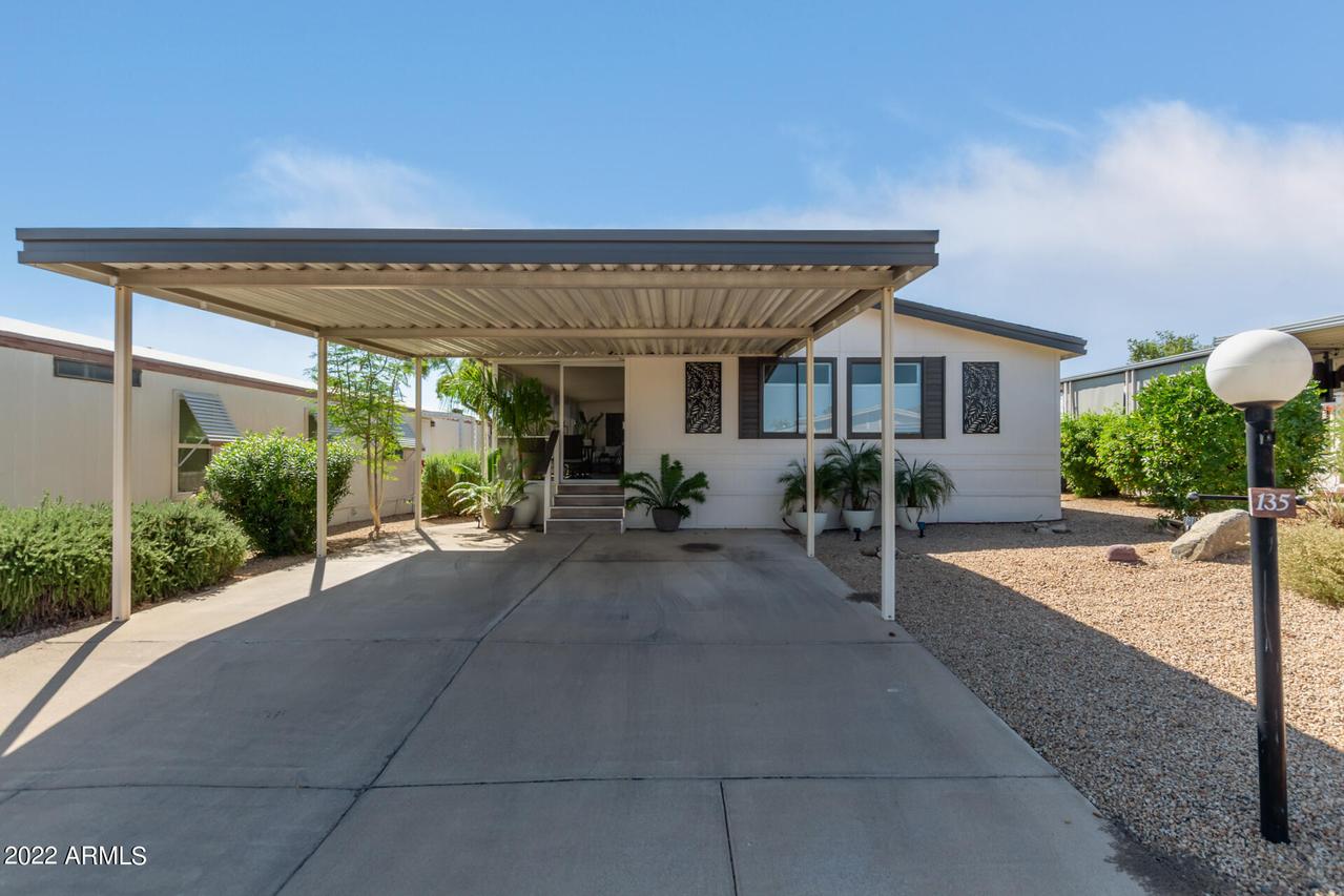 2233 E Behrend Dr. #135, Phoenix, AZ 85024